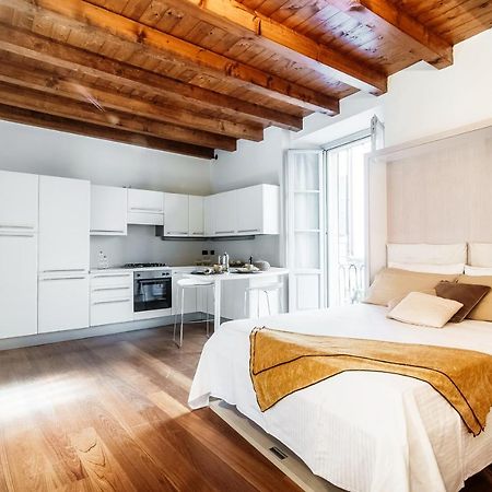 Del Pero Suite - By Myhomeincomo Exterior foto
