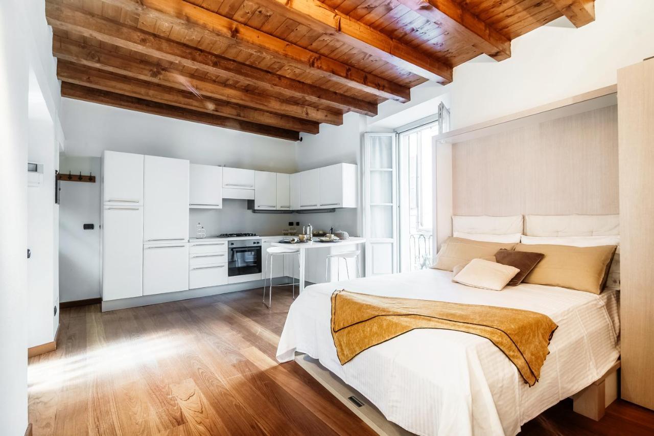 Del Pero Suite - By Myhomeincomo Exterior foto